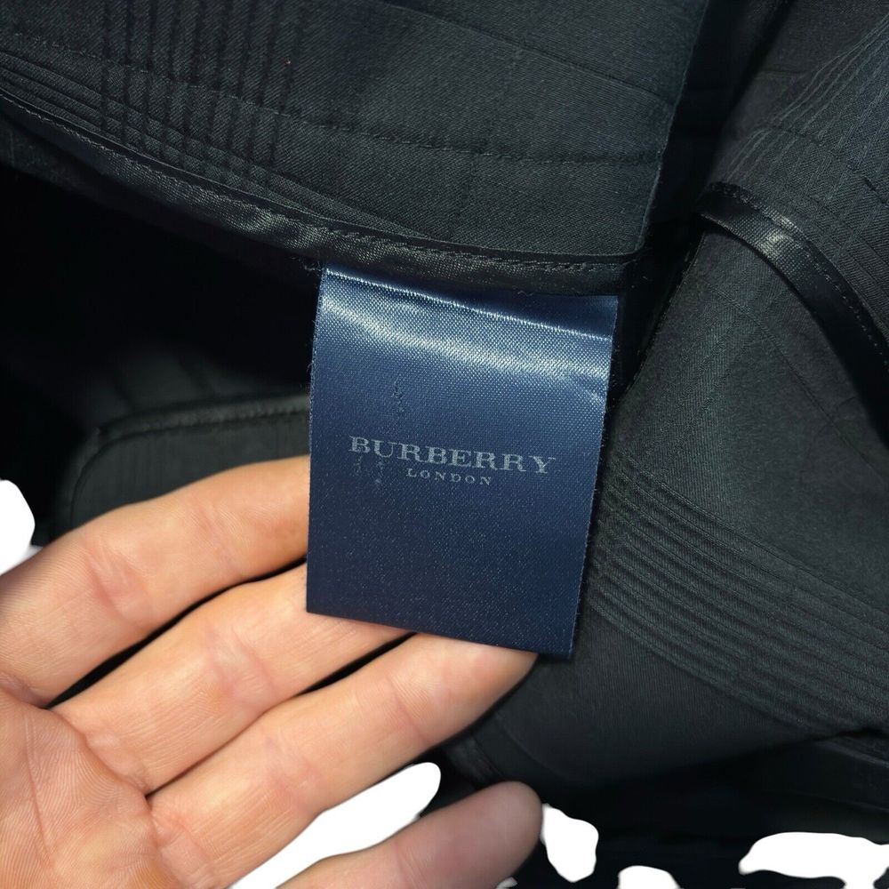 Burberry  Sz 10 Black Nova Check Classic Knee Length Pencil Skirt Coin Pockets‎ - Picture 8 of 10